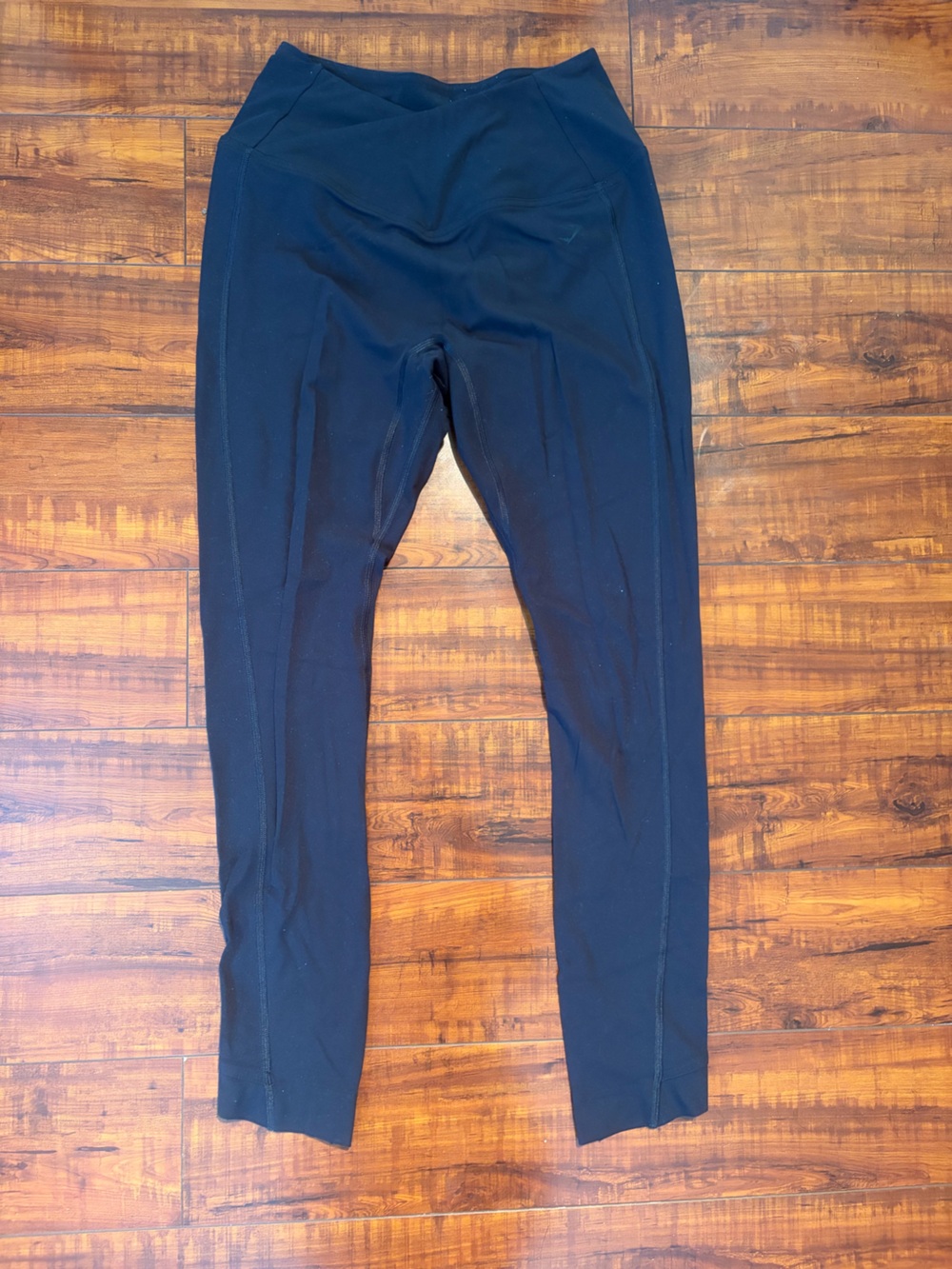 Gymshark Women’s Crossover Leggings | Size Medium